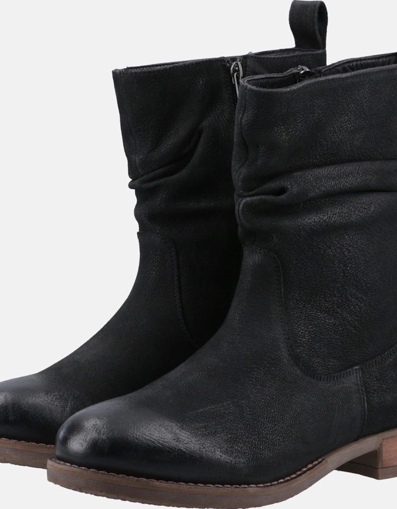 model Emilia Boot Female in Black