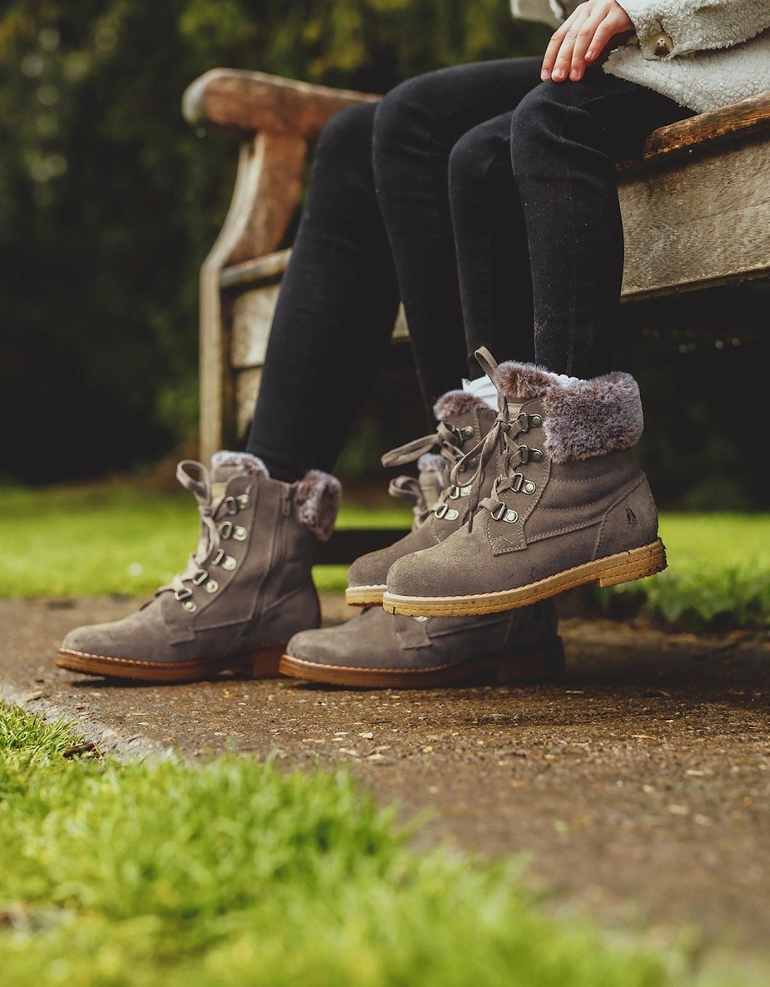 model Florence Mid Boot Female in Taupe