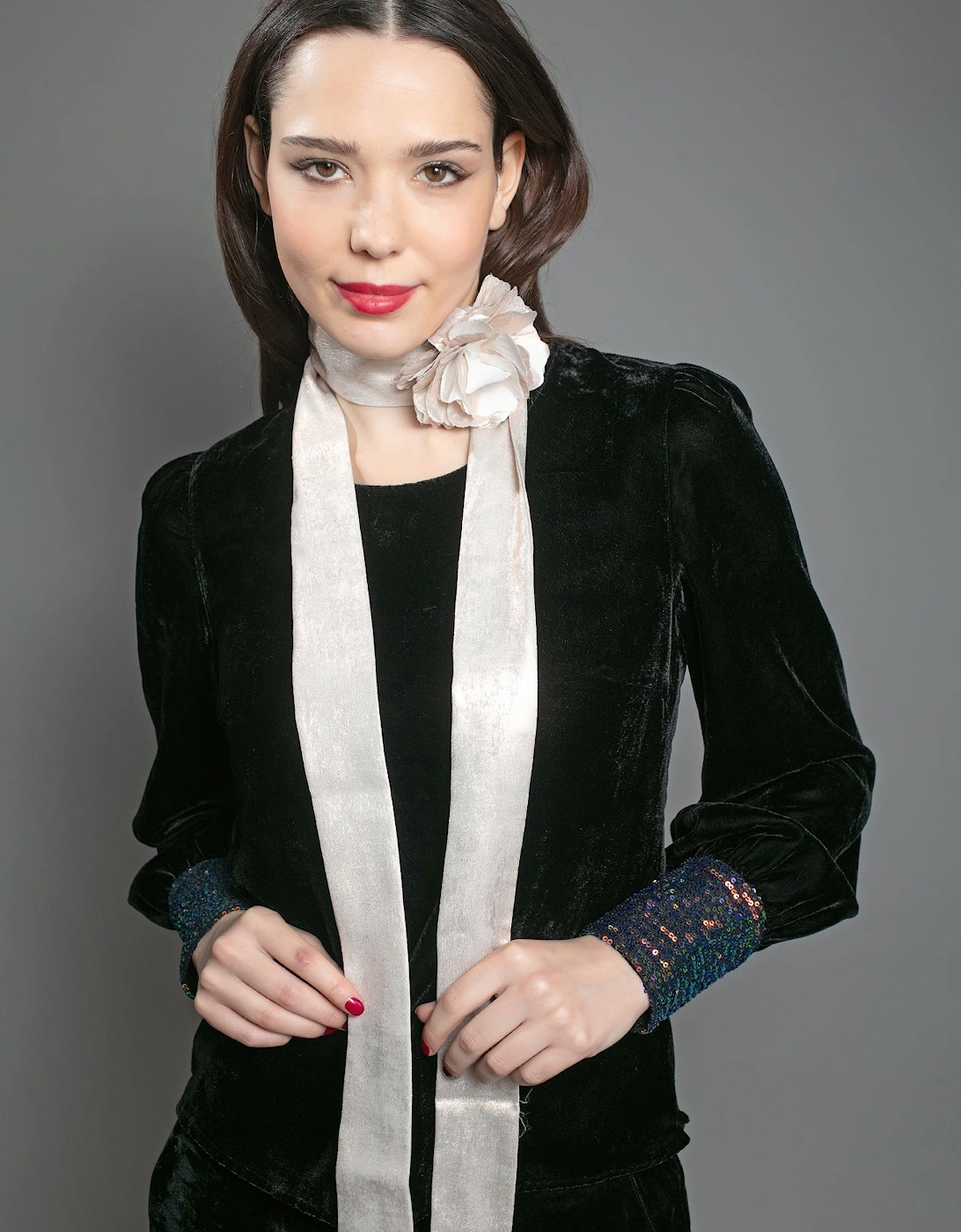 Nooki Design Women's VERA CORSAGE SCARF IN CHAMPAGNE - Gold/Cream - Size: ONE