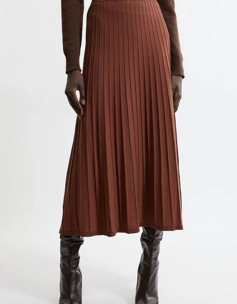 High Waisted Textured Knit Full Maxi Skirt