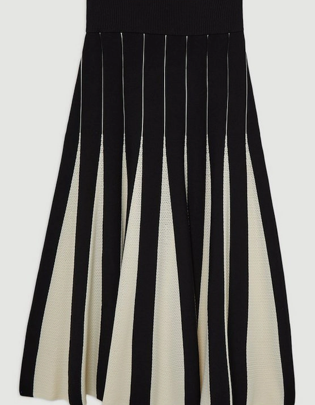 Pointelle Knit Colour Blocked Pleated Skirt