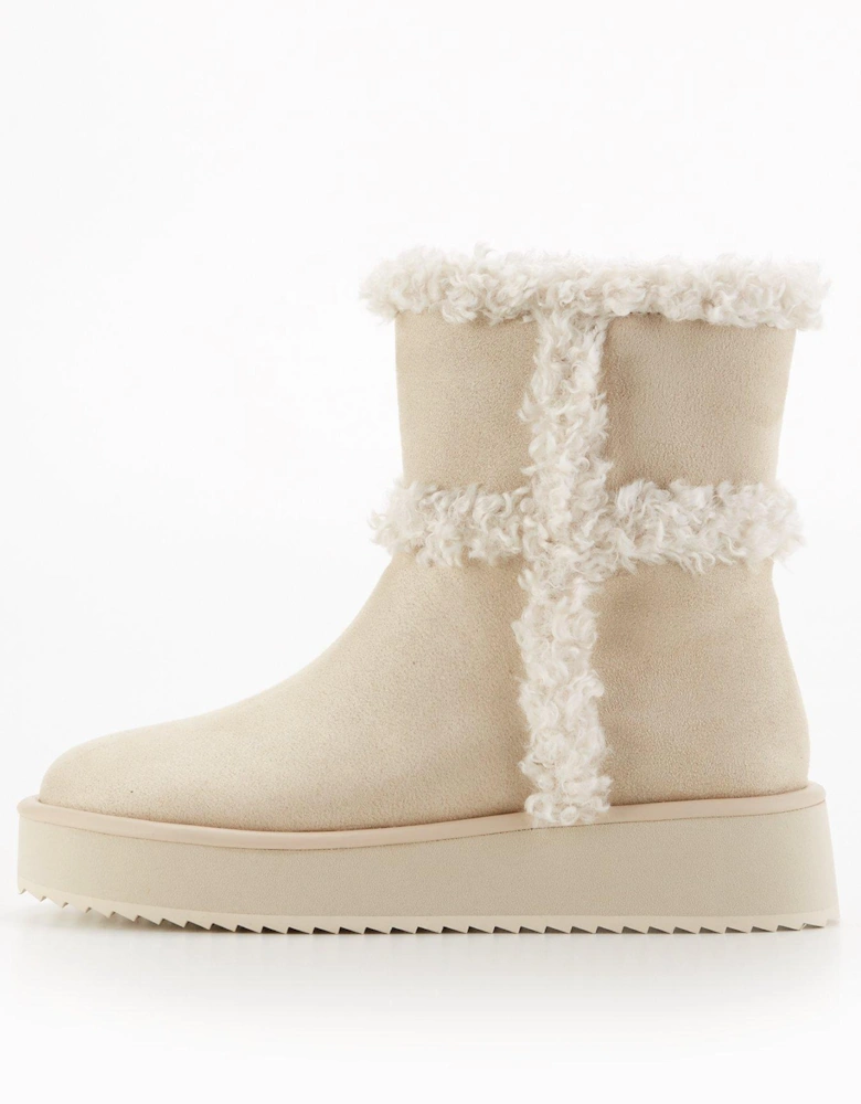 Flatform Ankle Boot With Faux Fur - Cream