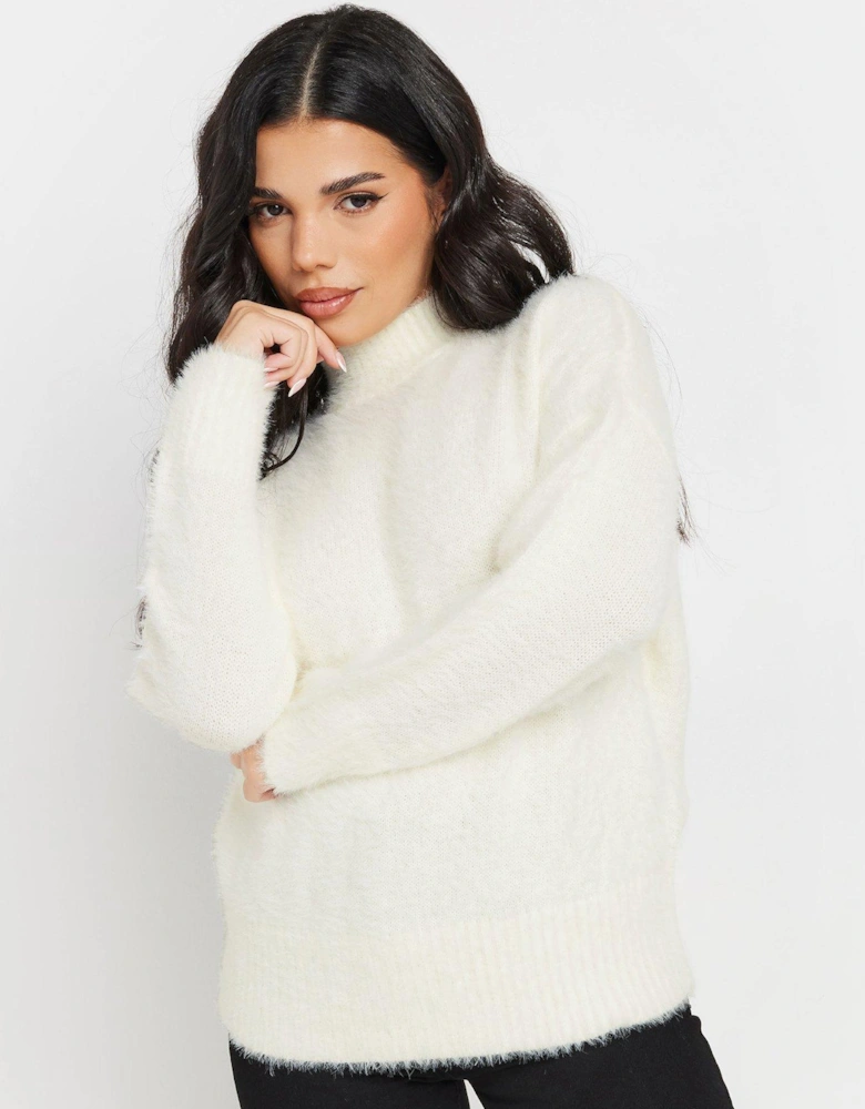 Petite Fluffy Crew Neck Jumper - Ivory