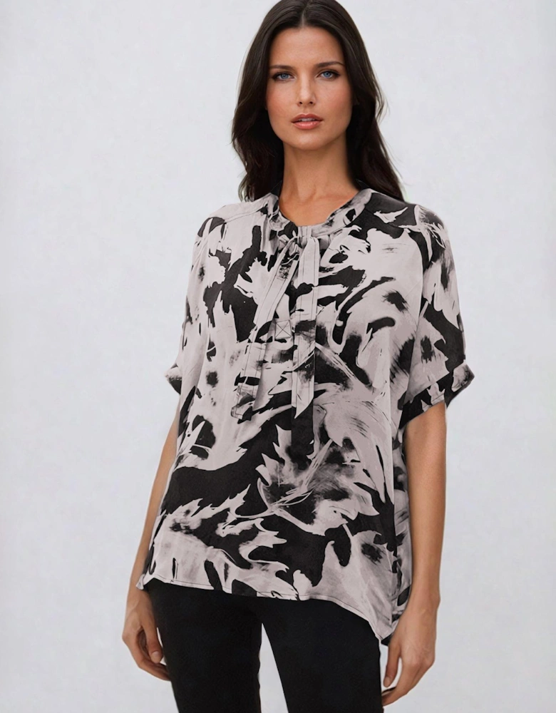 Oversized Hidden Blouse In Abstract Print On Cupro