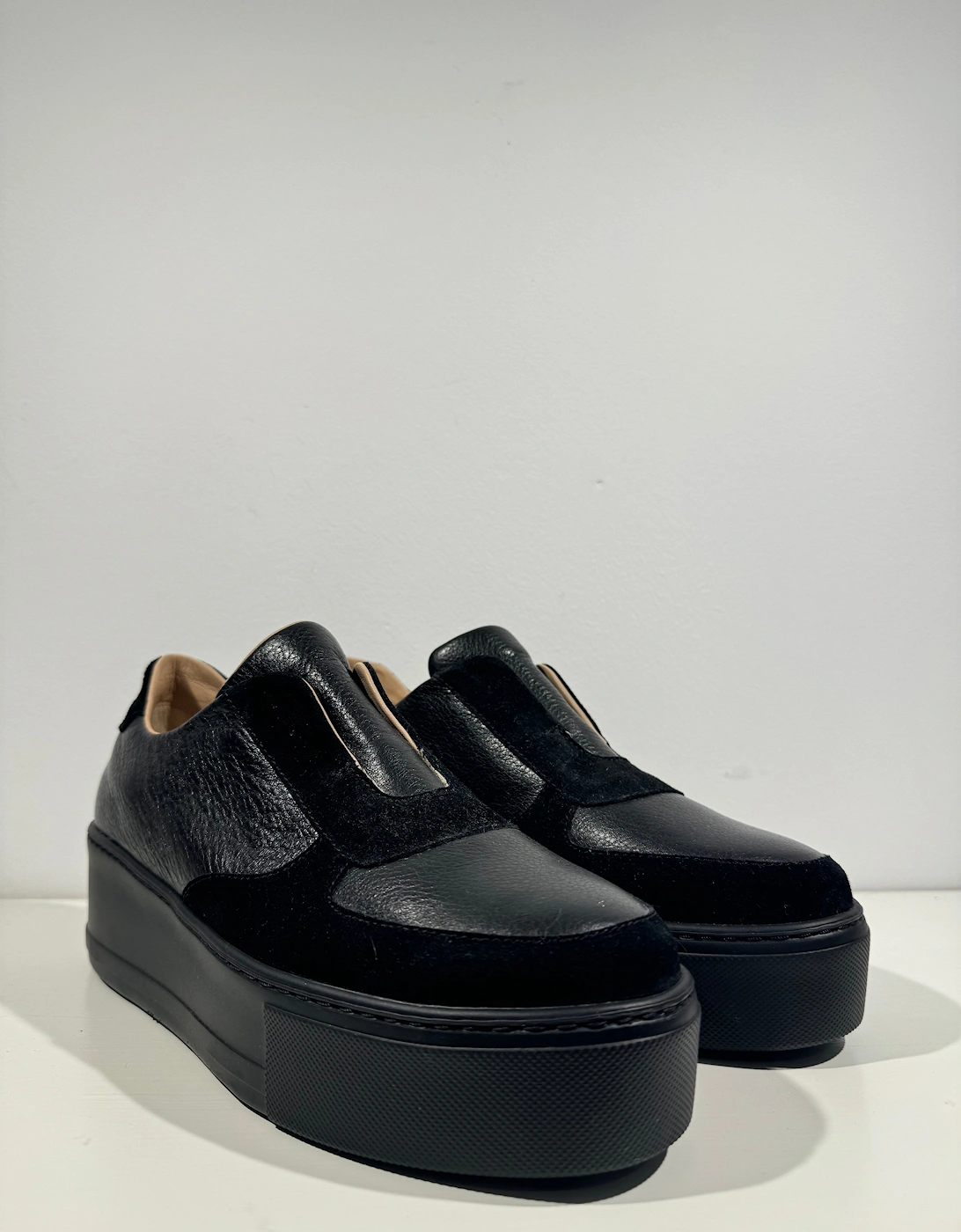 Black leather and suede platform trainers