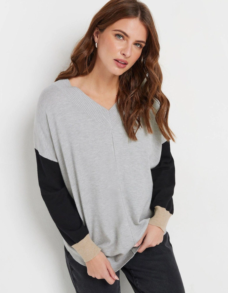 Colourblock V Neck Jumper - Grey