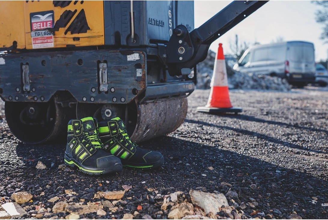 Radiant Leather Yellow Safety Boots