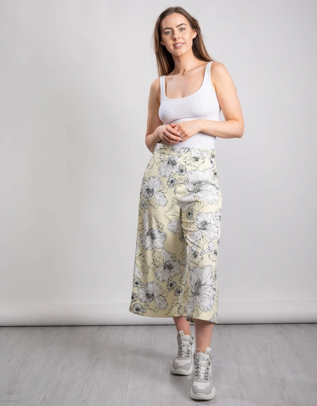 Great Plains Tropical Fauna Womens Culotte