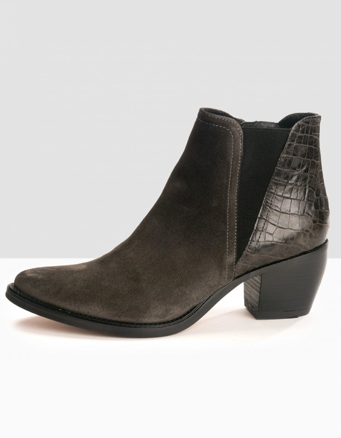 Cortina Boot