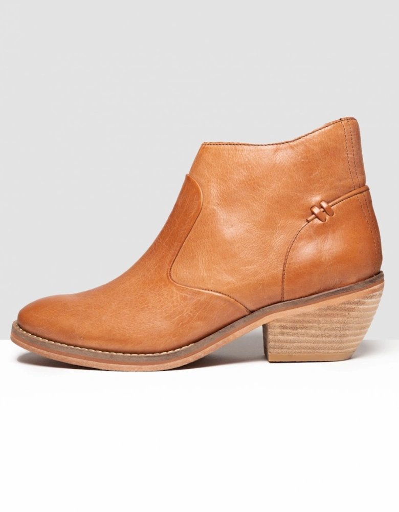 Rosa Tan Womens Western Ankle Boots