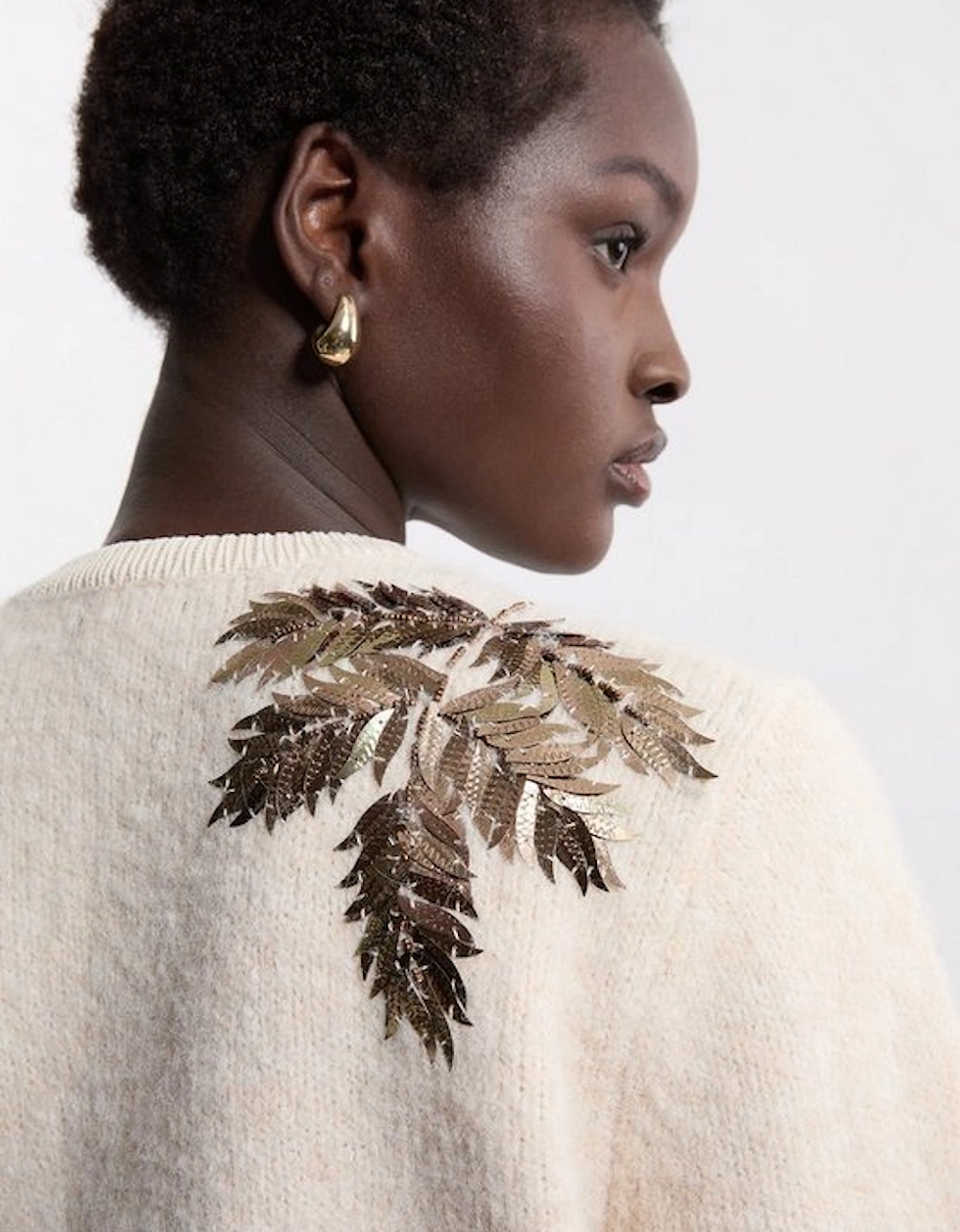 Wool Blend Knit Cardi With Placement Sequin Motif