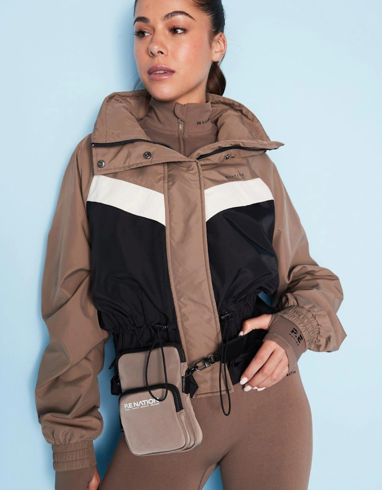 Womens Training Breakthrough Jacket - Brown