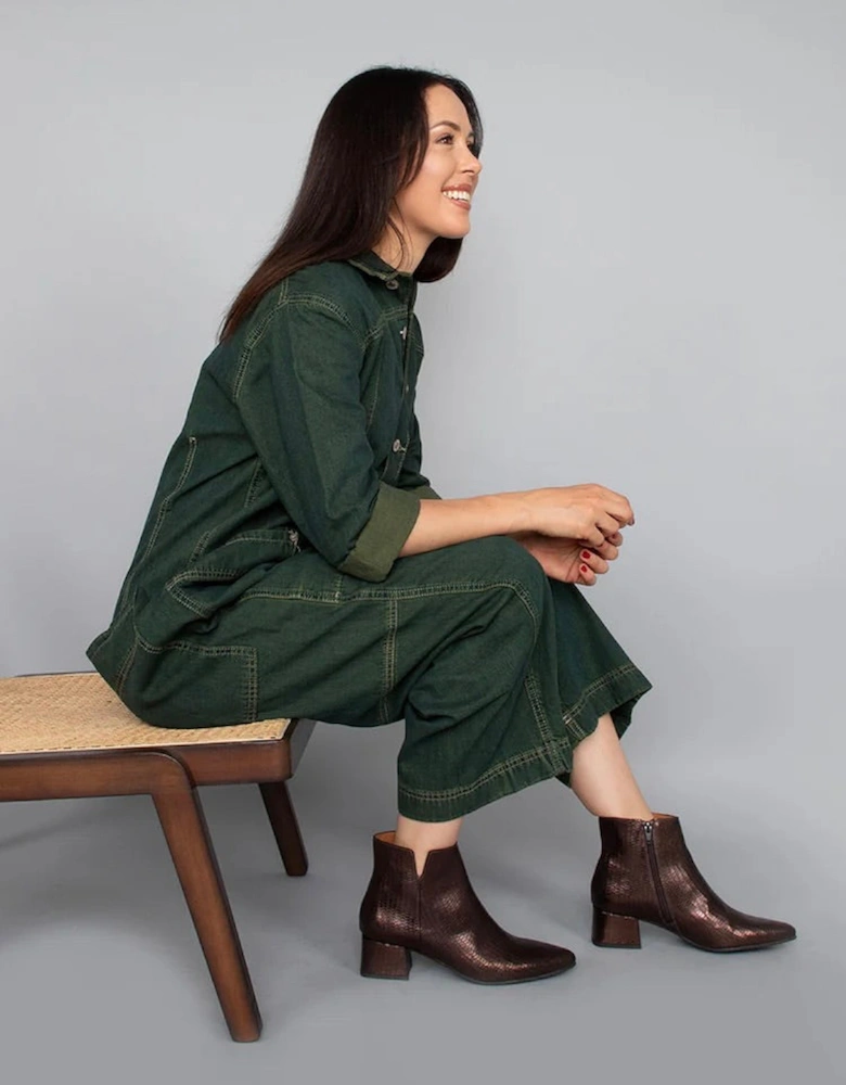 LEISEL BOOTS IN DARK BROWN