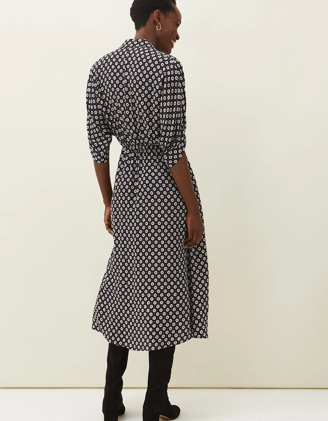 Ryleigh Geometric Print Midi Dress