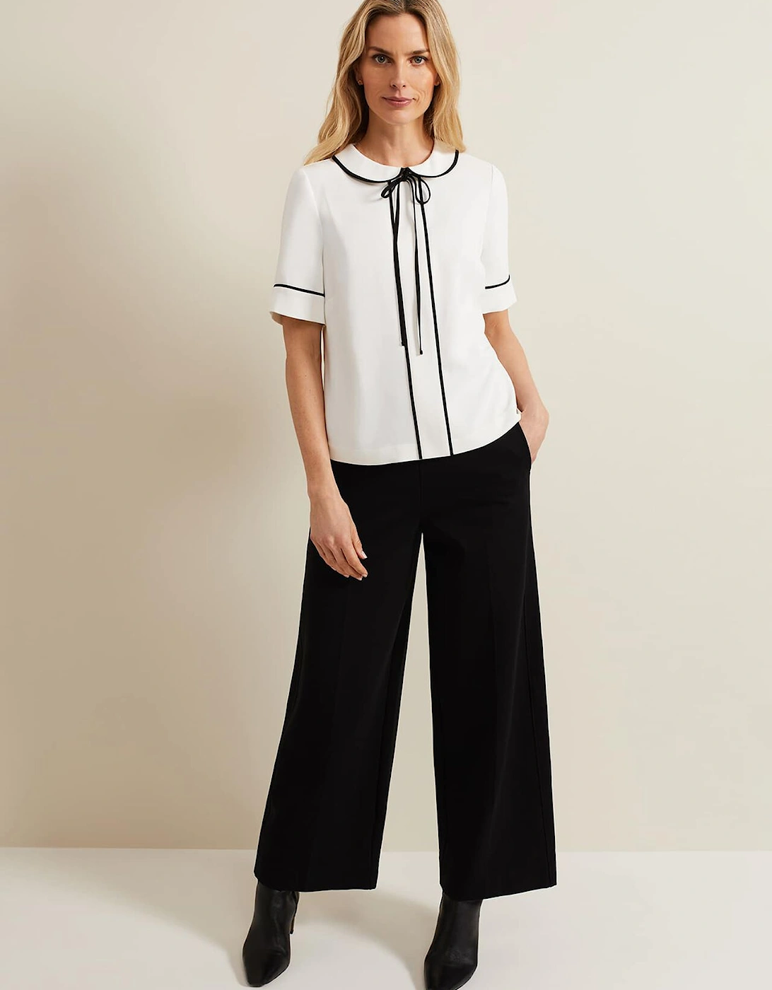 Carys Contrast Piping Blouse