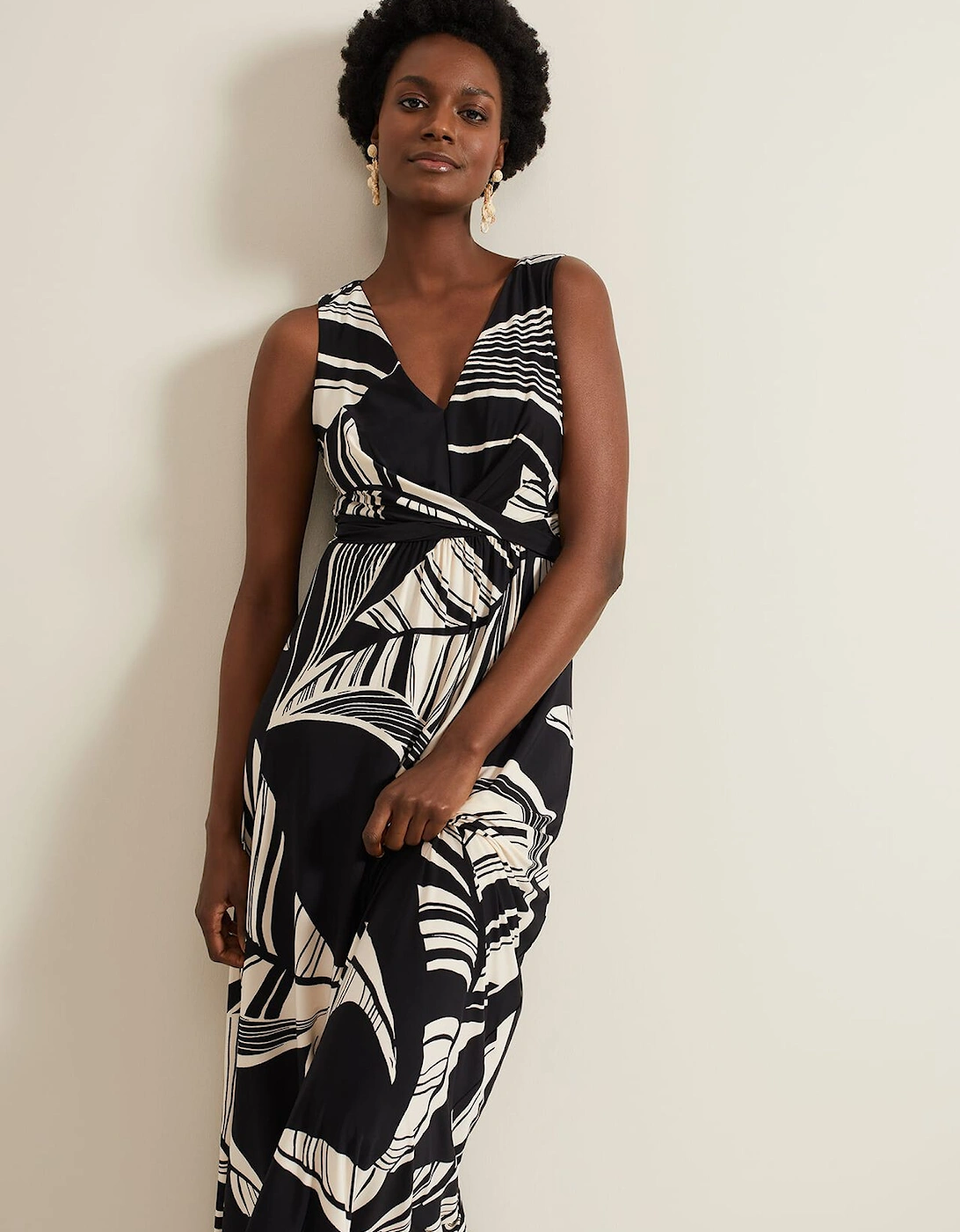 Artemis Abstract Maxi Dress