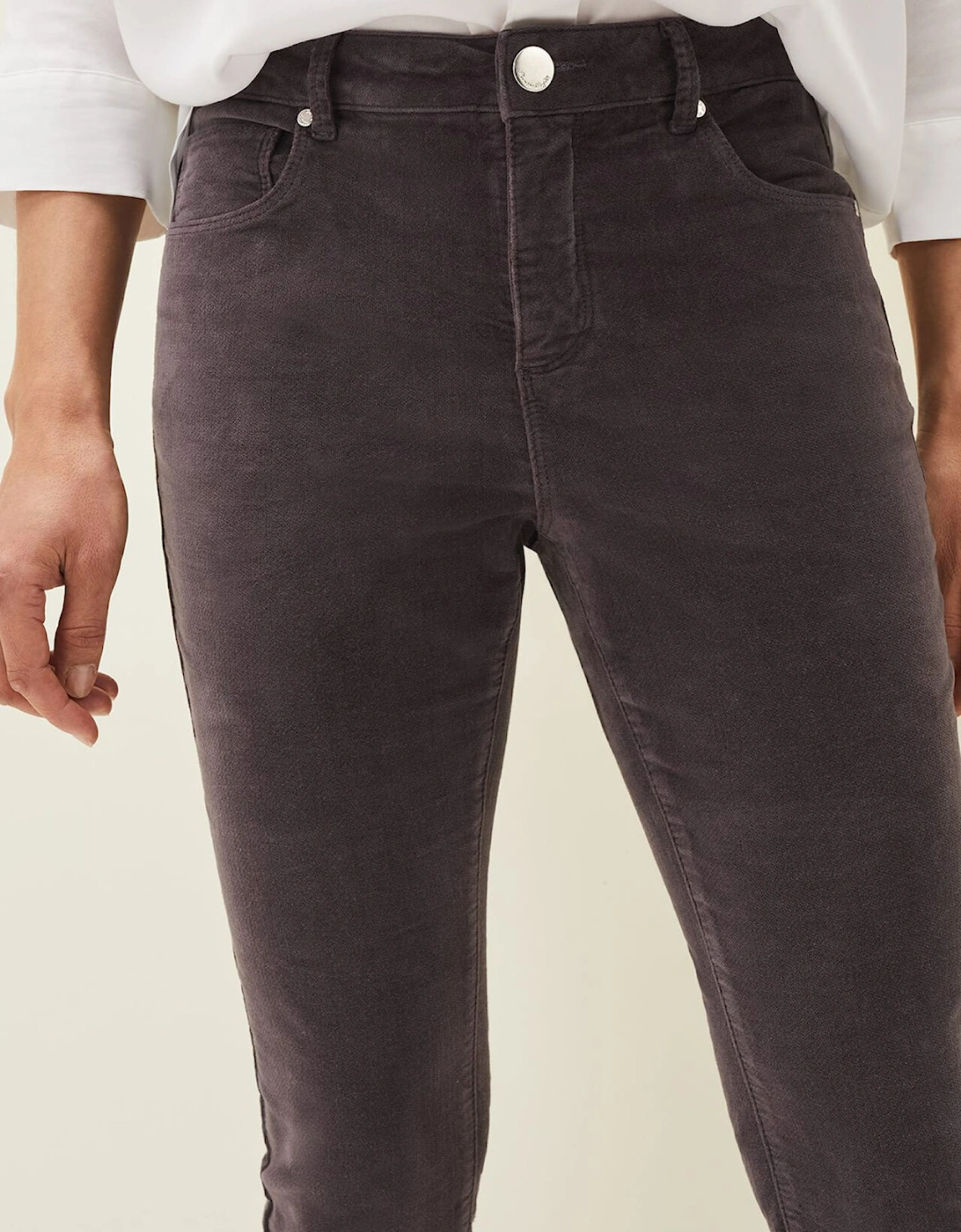 Rae Fine Corduroy Jeans