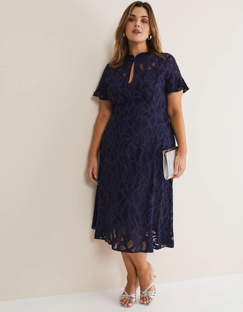 Lulu Lace Midi Dress