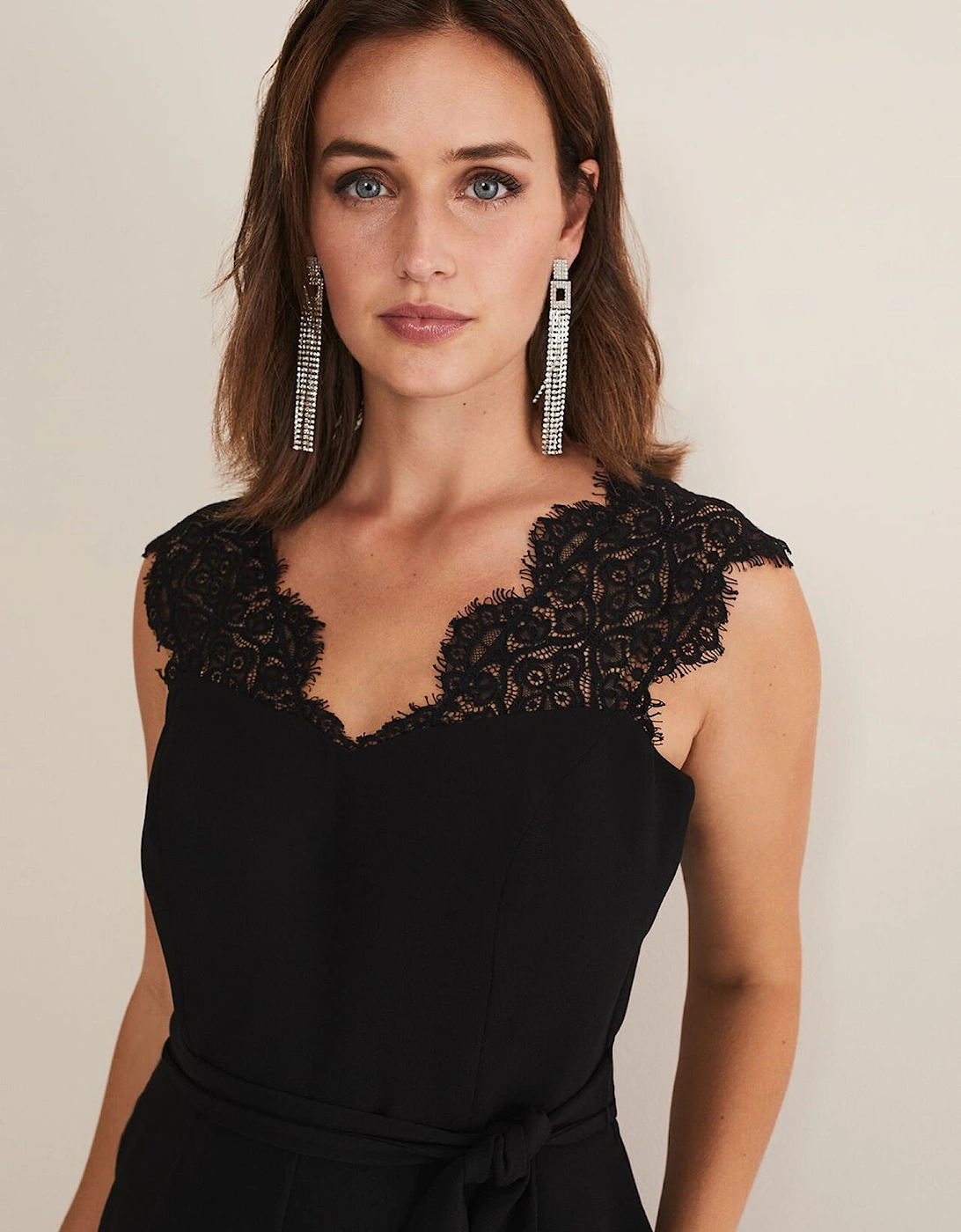 Lia Sleeveless Lace Detail Jumpsuit