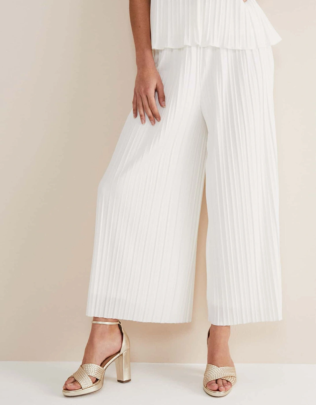 Winona Pleated Trousers