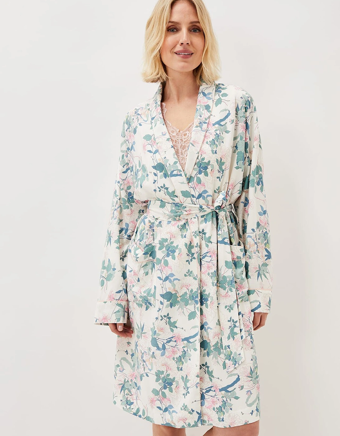 Avarie Chinoiserie Print Robe, 9 of 8