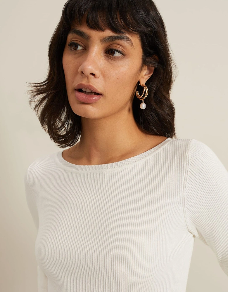 Tannah Ribbed Slash Neck Top