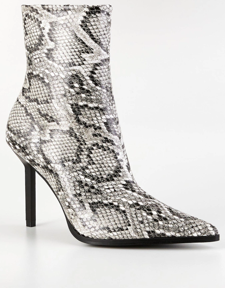 Elvio Ankle Boot - Snake Print