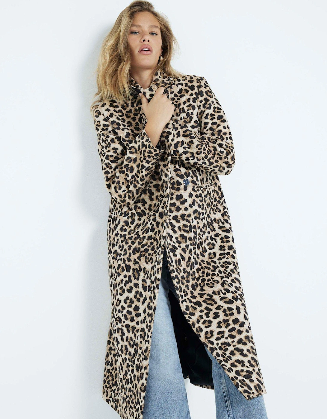 Leopard Print Jacquard Coat - Light Brown