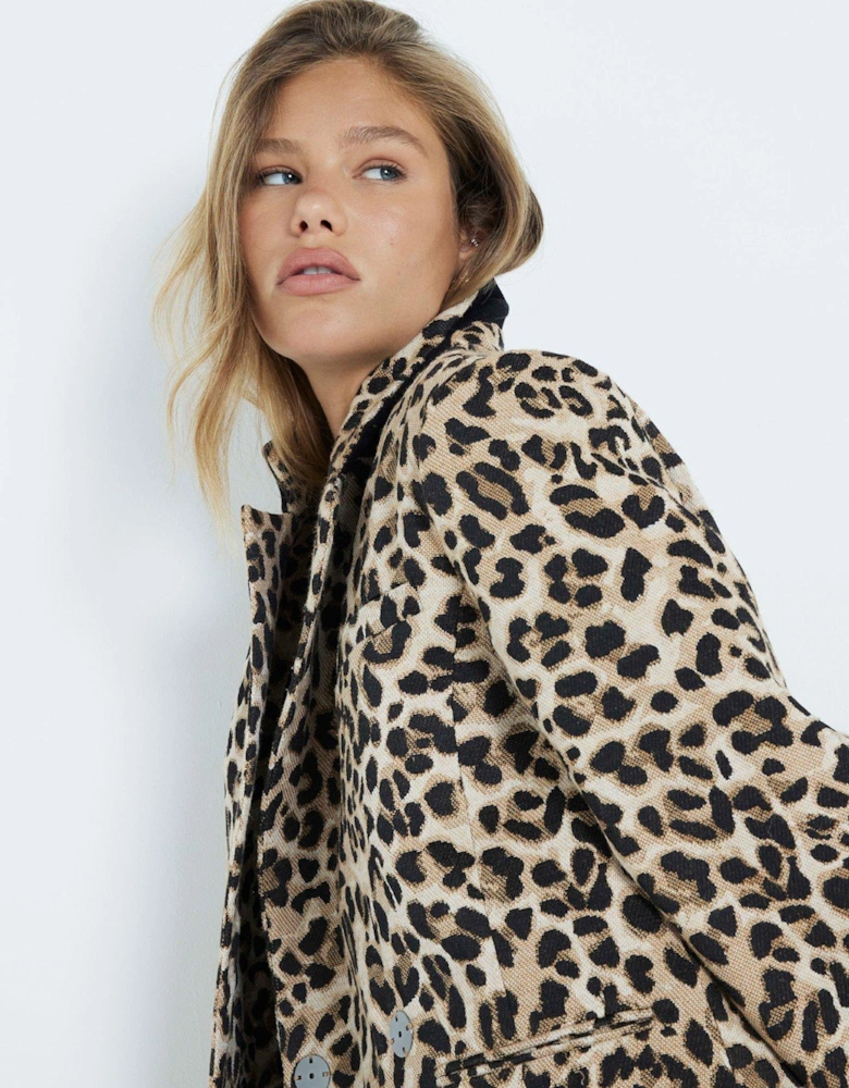 Leopard Print Jacquard Coat - Light Brown