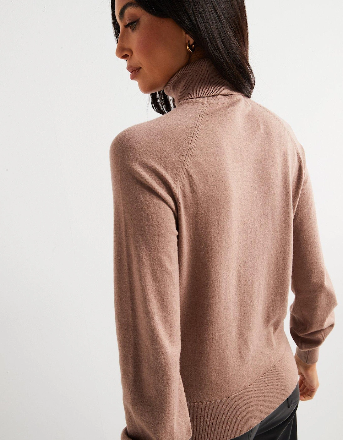 Roll Neck Relaxed Jumper - Brown