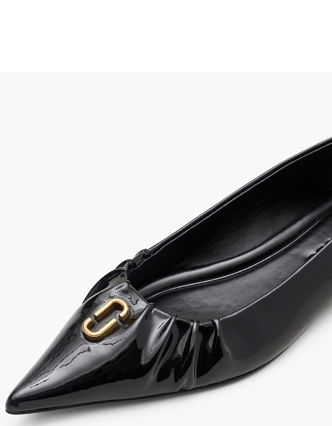 The Pointy Toe Ballerina Flats - Black