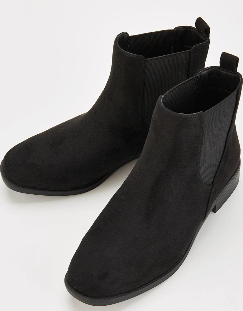 Wide Fit Chelsea Ankle Boot - Black