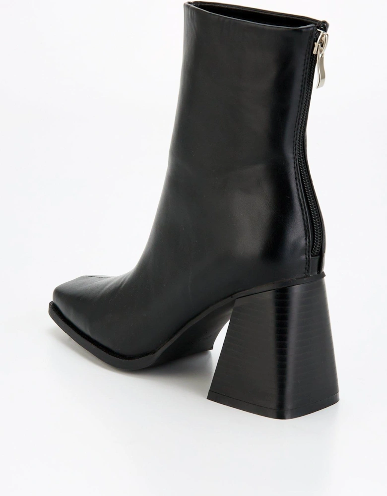 Karla Heeled Ankle Boot - Black