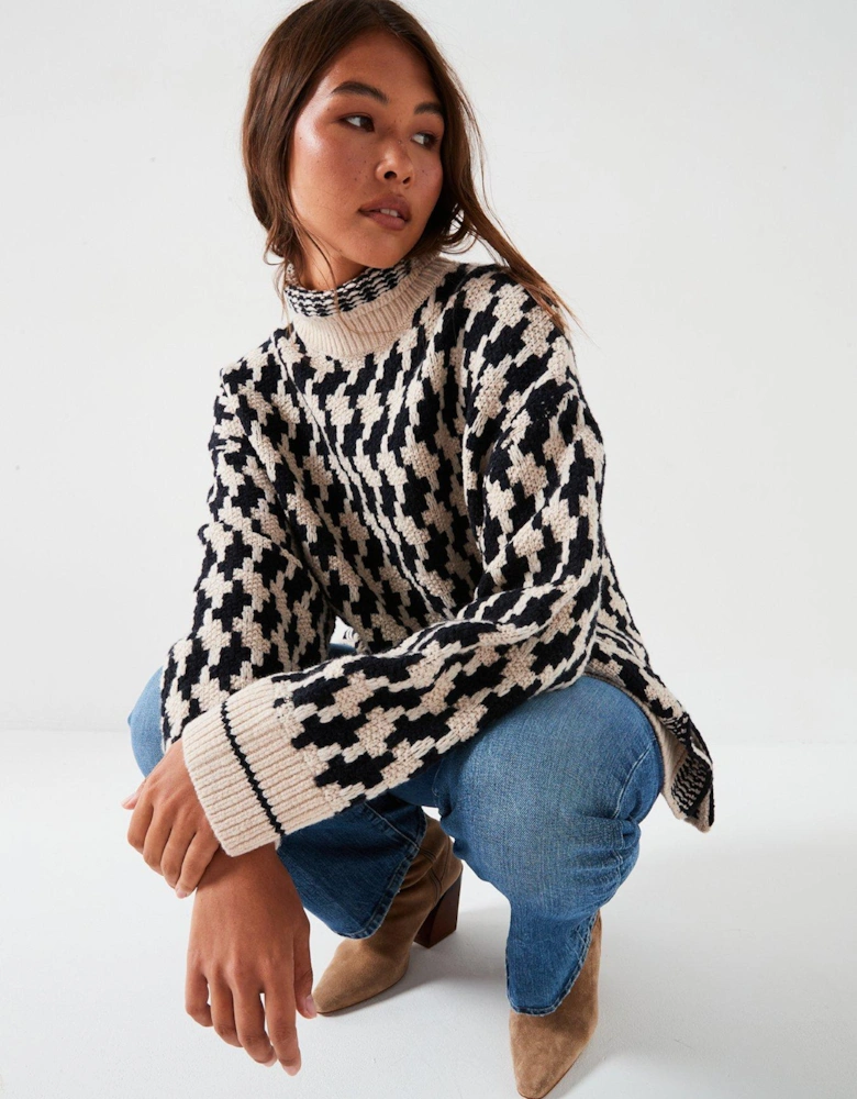 Houndstooth Mockneck Jumper - Multi