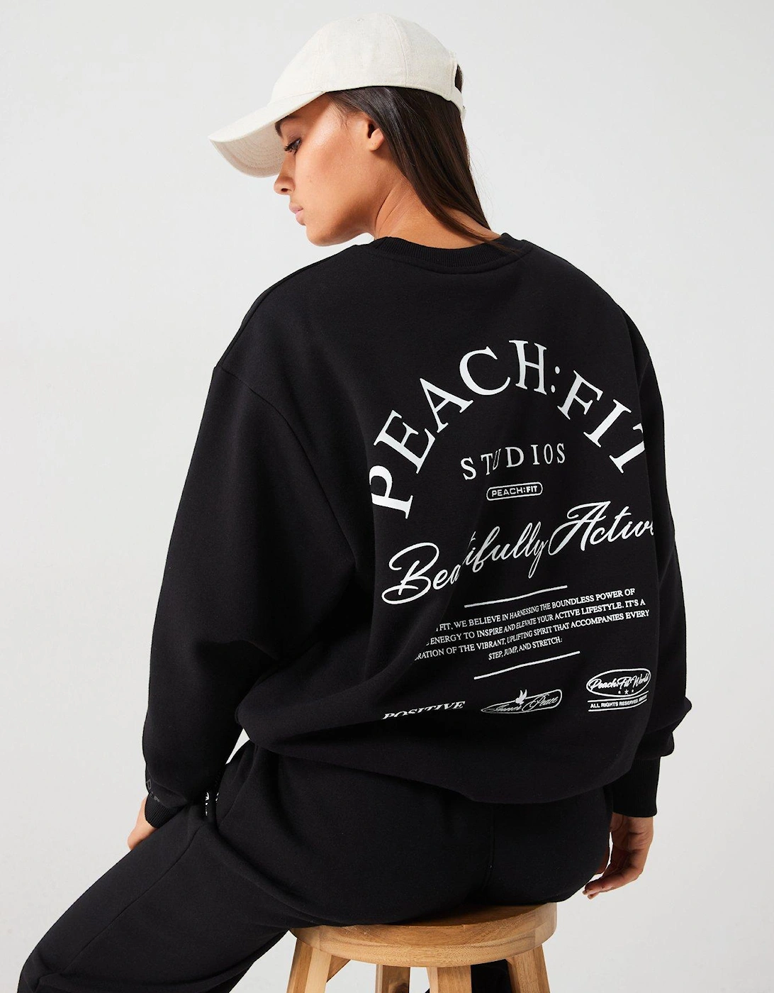 Womens Beautifully Active Oversized Sweatshirt - Black