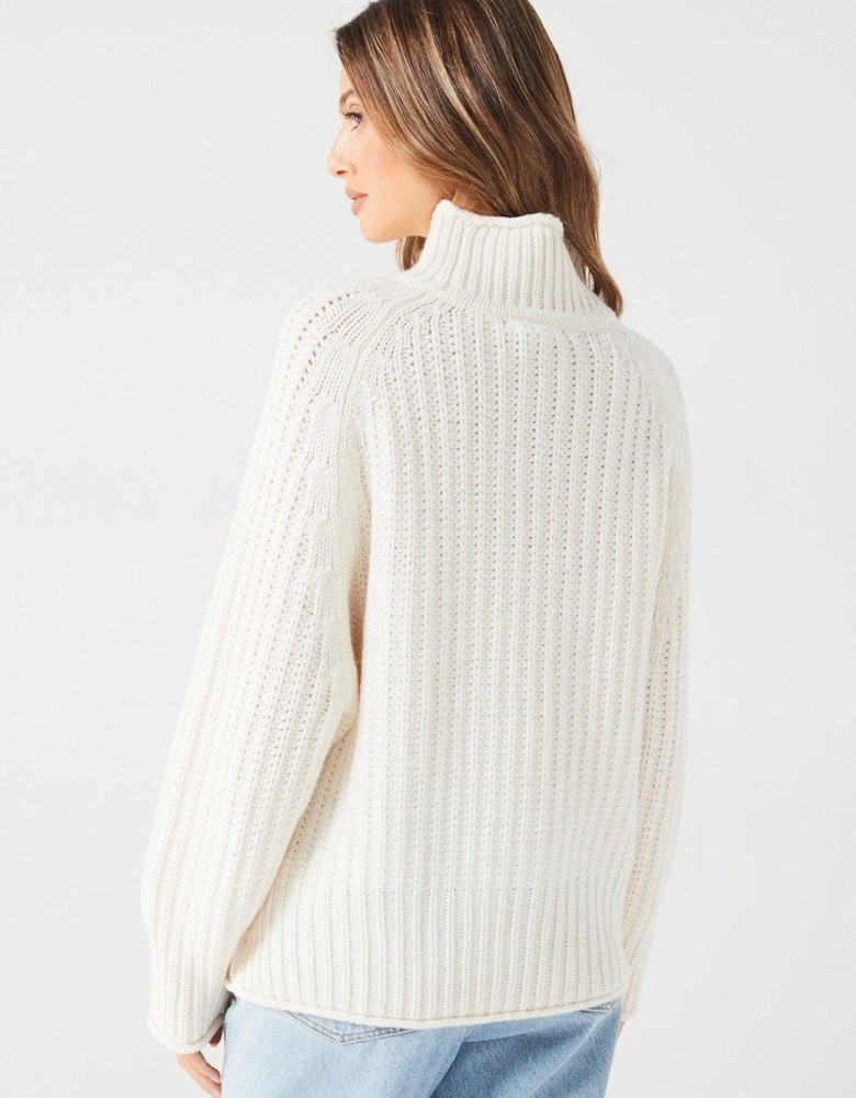 Chunky Mockneck Jumper - Cream