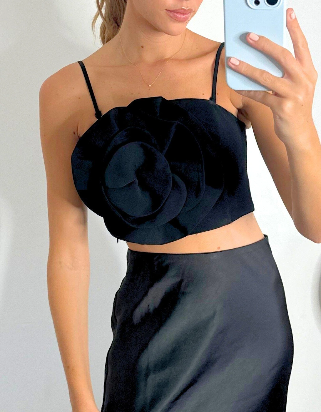 Large Corsage Top - Black