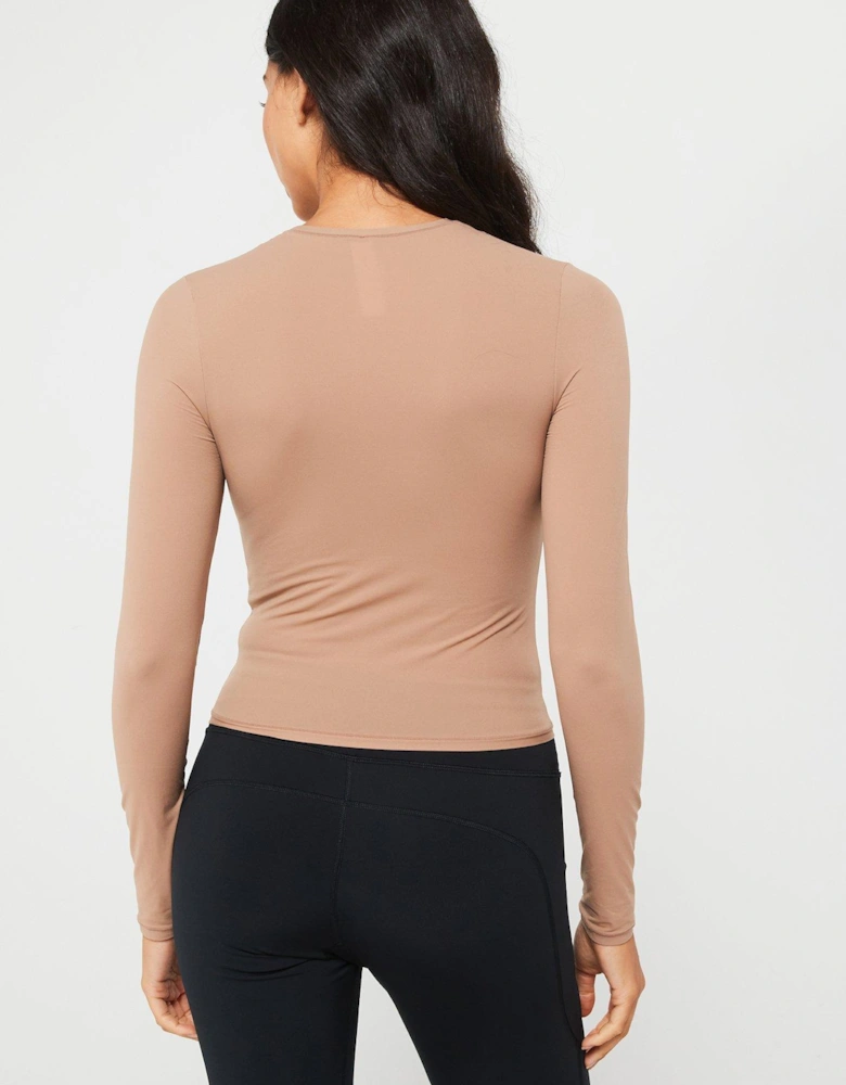 Noa Fits Everyone Long Sleeved Top - Beige