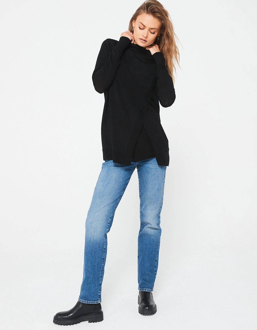 Bern Wrap Jumper - Black