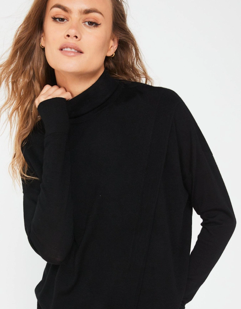 Bern Wrap Jumper - Black