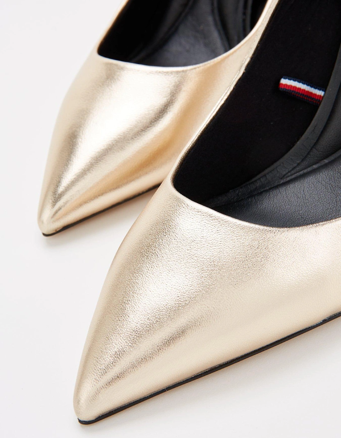 Pointed Metallic Heels - Gold