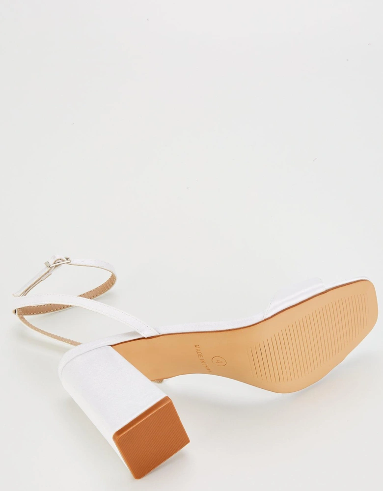 Be Mine Wide Fit Wink 2 Block Heel - Ivory Satin