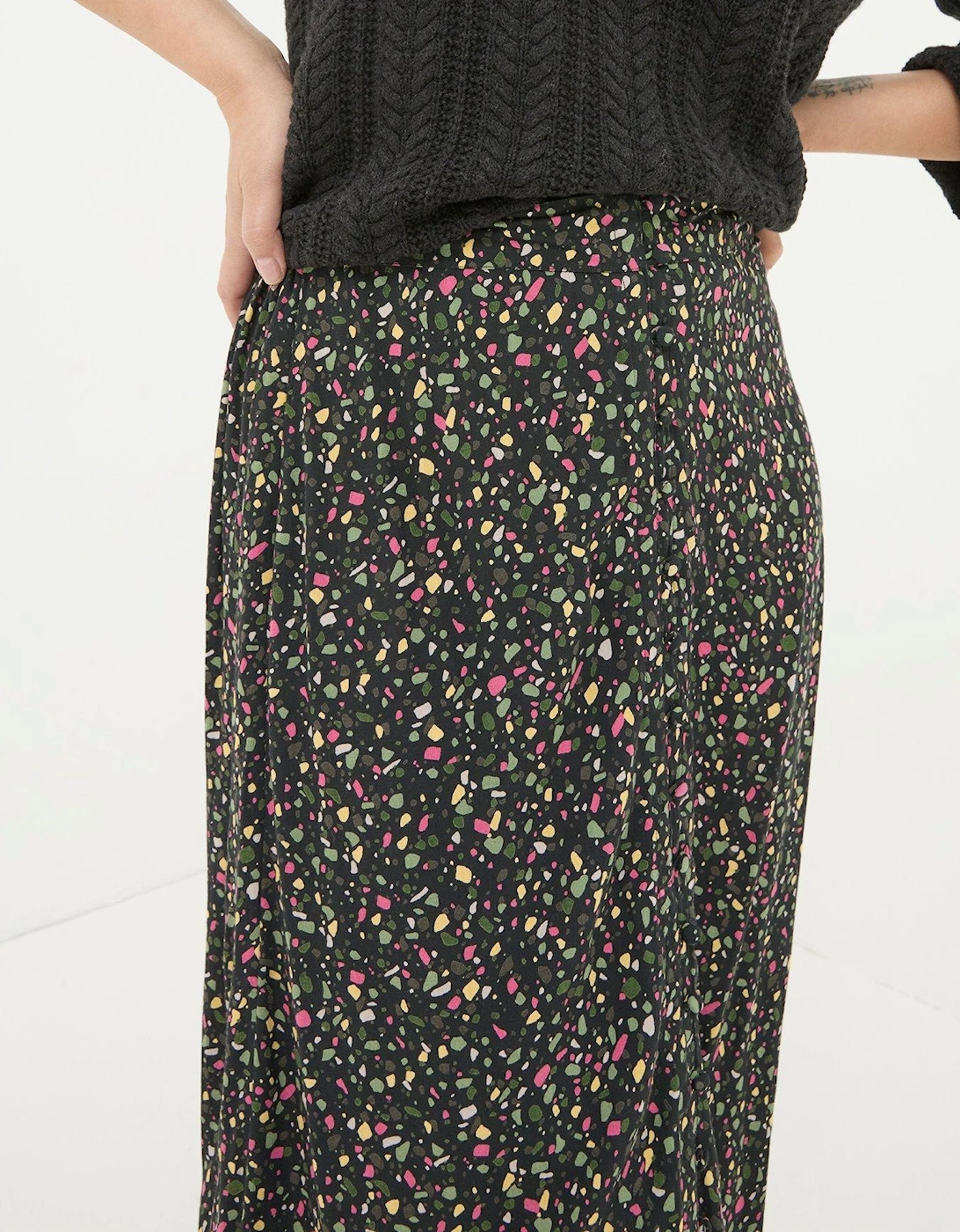 Arabella Ditsy Marks Skirt - Black - Multi