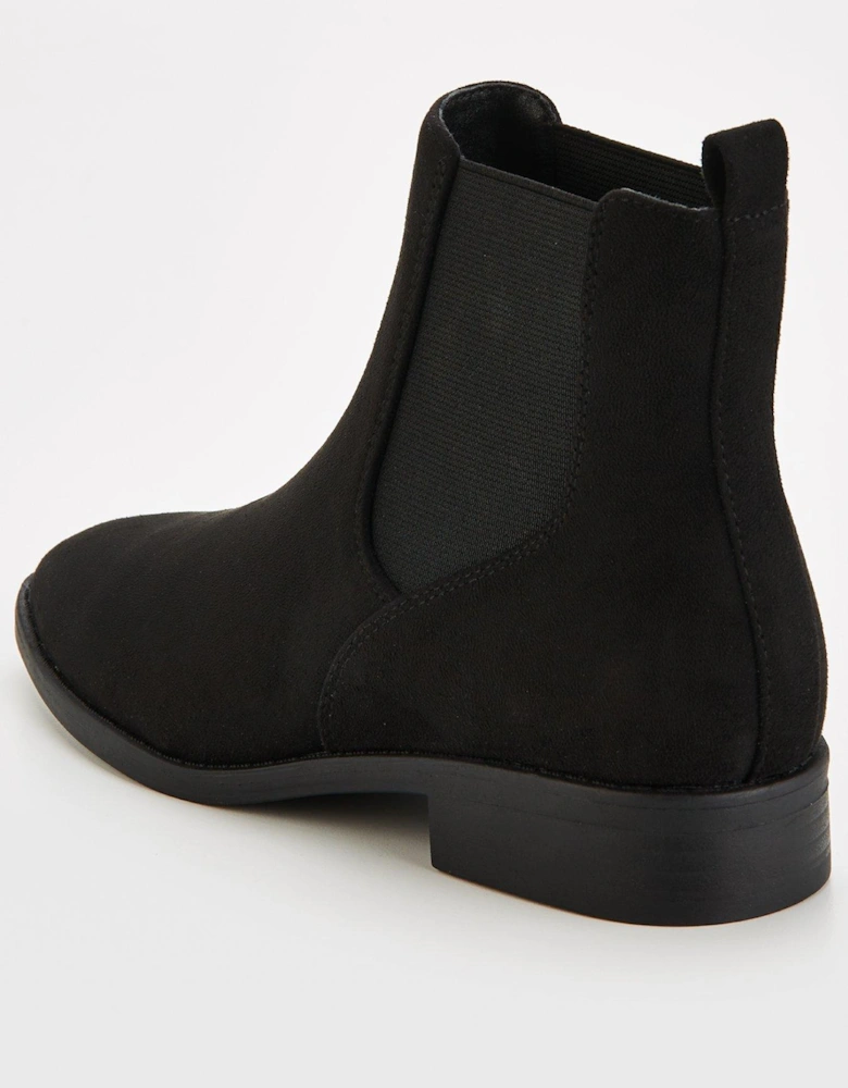 Chelsea Ankle Boot - Black