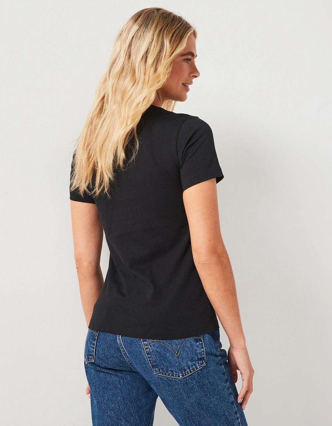 Womens Chuck T-Shirt - Black