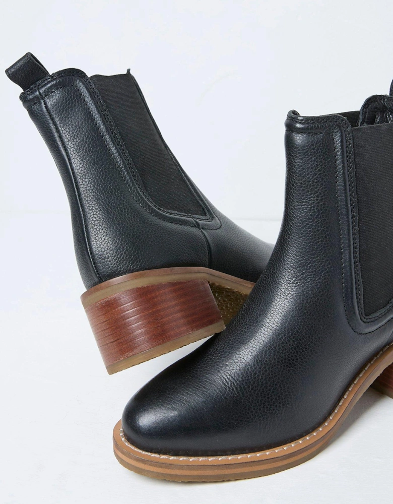 Orla Midi Heel Chelsea Boots - Black