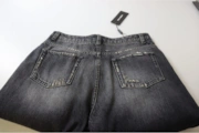 Thumbnail 5 of 6