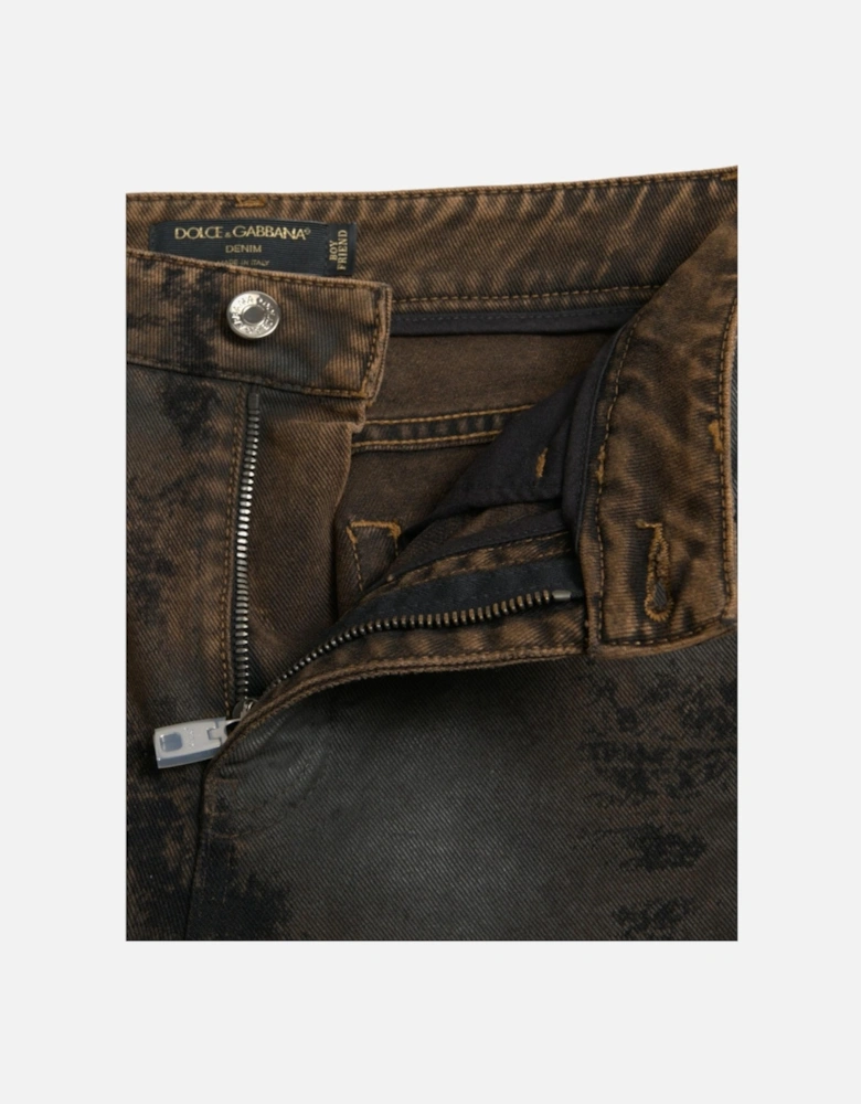 Mid Waist Denim Jeans with Zipper Closure and Logo Details. Women -
