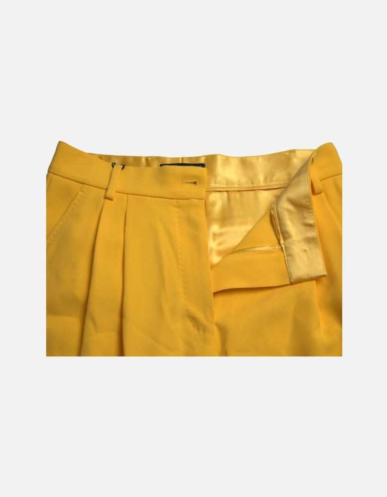 High Waisted Pleated Shorts ModelPAN74916 Women - Yellow