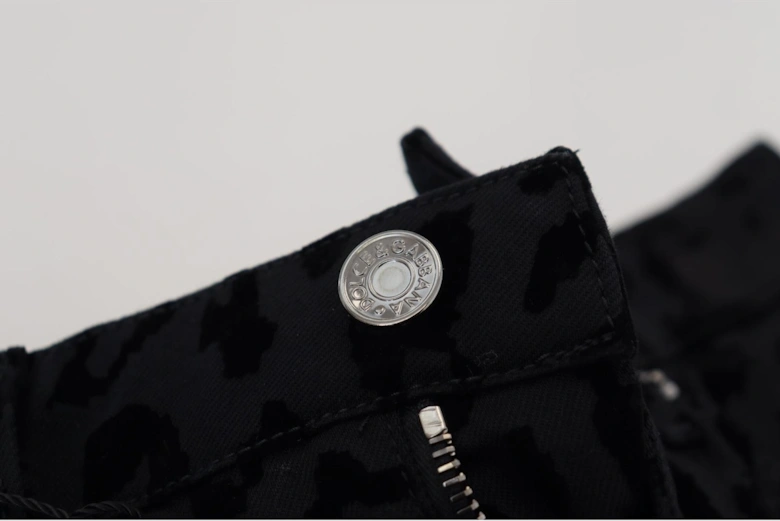 Velvet Leopard Print Shorts Women - Black